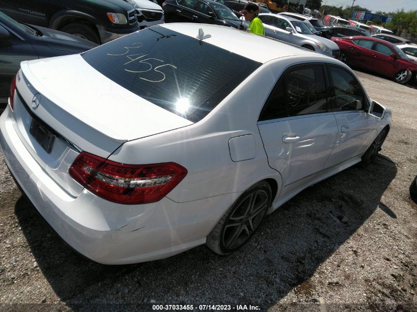 2013 MERCEDES-BENZ E 350 WDDHF5KB2DA72893