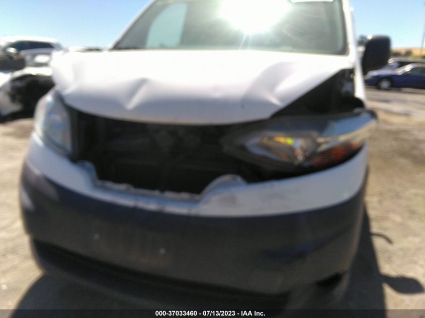 2015 NISSAN NV200 S - 3N6CM0KN8FK733695