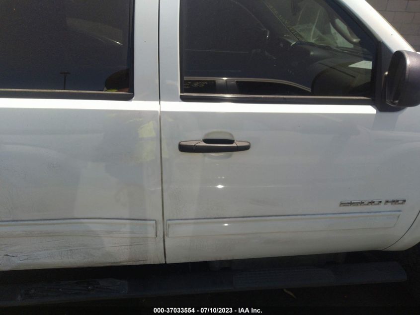 2013 CHEVROLET SILVERADO 2500HD LT - 1GC1KXC83DF185639
