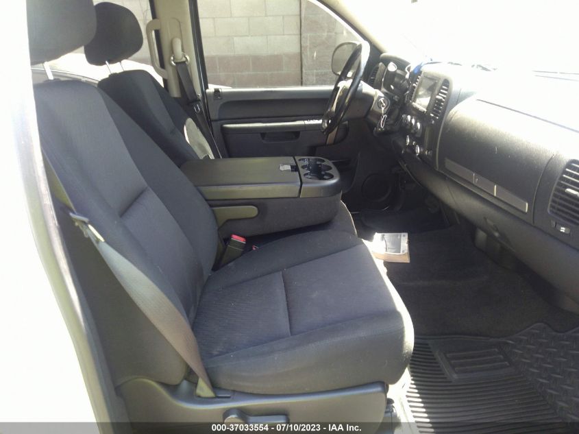 2013 CHEVROLET SILVERADO 2500HD LT - 1GC1KXC83DF185639