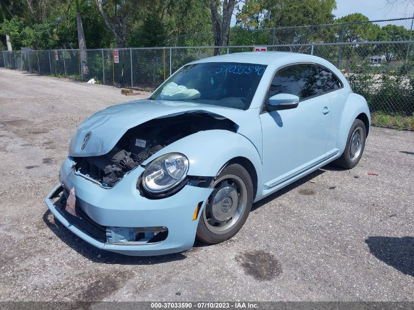 2013 VOLKSWAGEN BEETLE COUPE 2.5L - 3VWJP7ATXDM641660