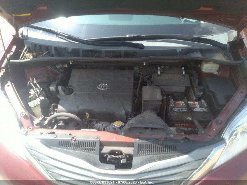 2013 TOYOTA SIENNA XLE AAS/XLE/LTD - 5TDYK3DCXDS284002