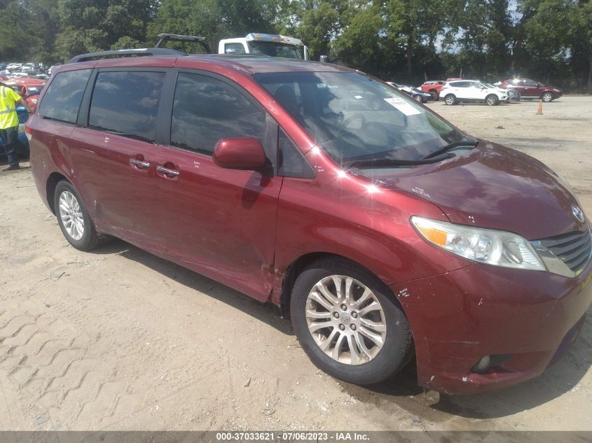 2013 TOYOTA SIENNA XLE AAS/XLE/LTD - 5TDYK3DCXDS284002