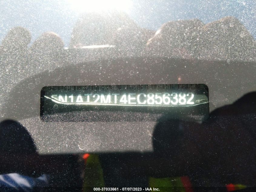 2014 NISSAN ROGUE SV - 5N1AT2MT4EC856382
