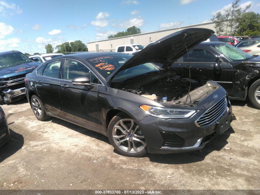 3FA6P0CD3KR237031 Ford Fusion SEL