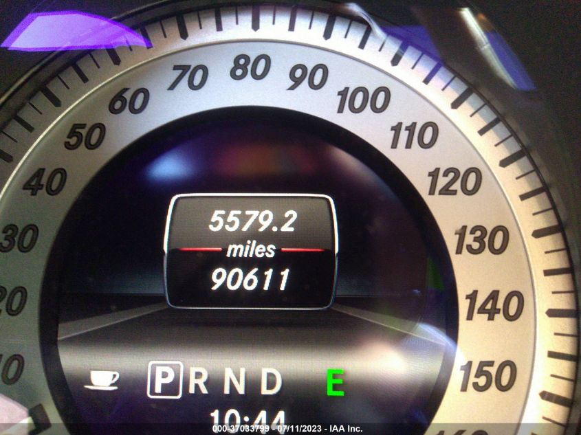 2013 MERCEDES-BENZ C-CLASS C 300 - WDDGF8AB8DR246930