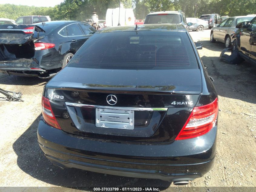 2013 MERCEDES-BENZ C-CLASS C 300 - WDDGF8AB8DR246930