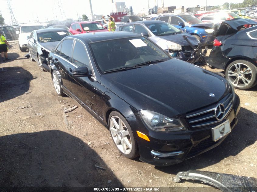 2013 MERCEDES-BENZ C-CLASS C 300 - WDDGF8AB8DR246930