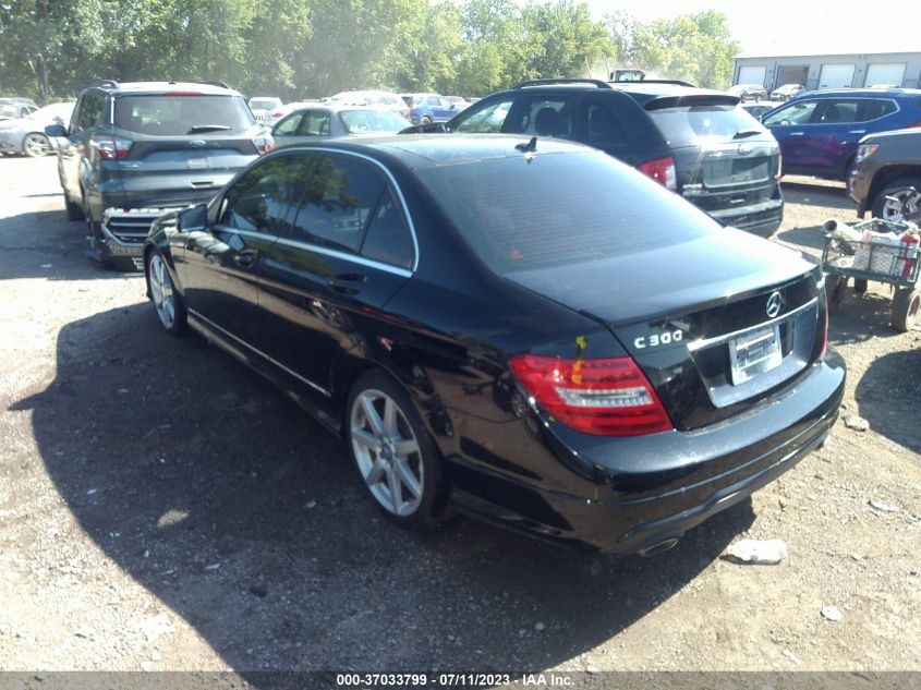 2013 MERCEDES-BENZ C-CLASS C 300 - WDDGF8AB8DR246930