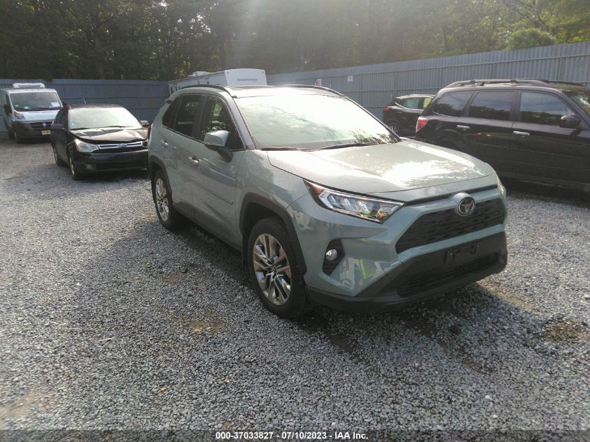 2019 TOYOTA RAV4 XLE PREMIUM - JTMA1RFVXKD002553