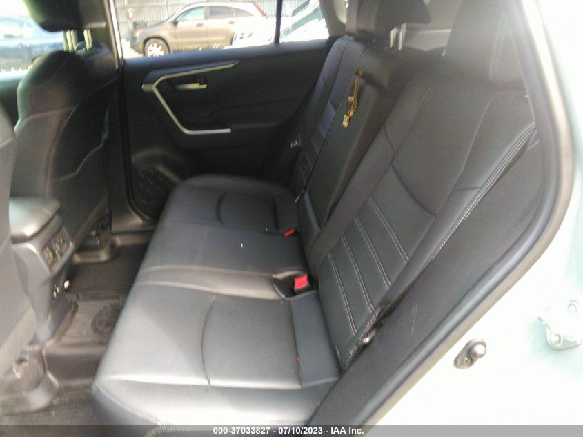 2019 TOYOTA RAV4 XLE PREMIUM - JTMA1RFVXKD002553