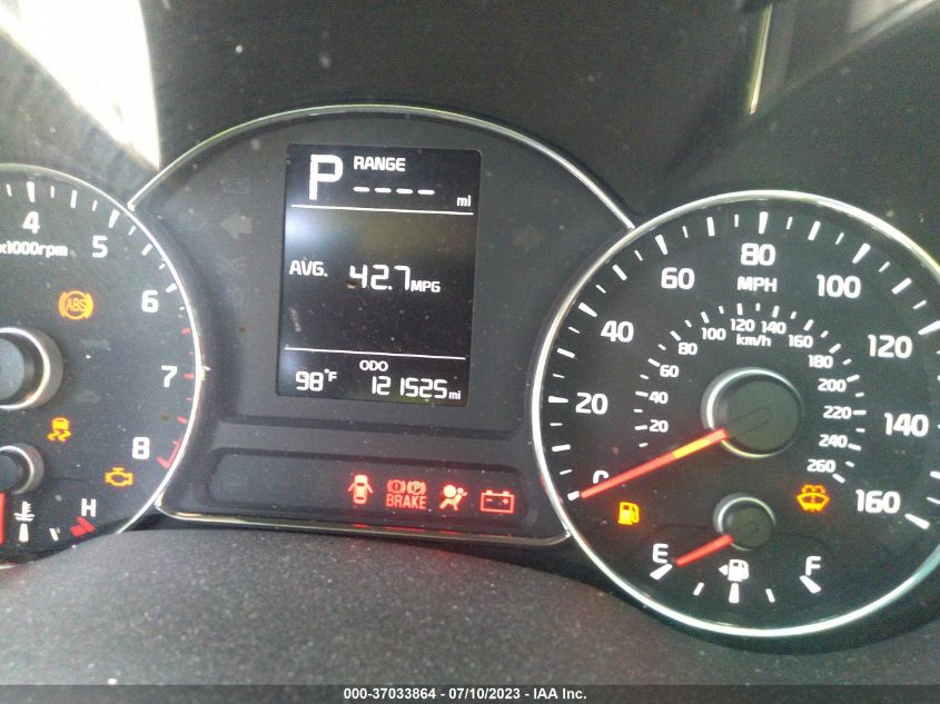 2017 KIA FORTE LX - 3KPFK4A70HE036586