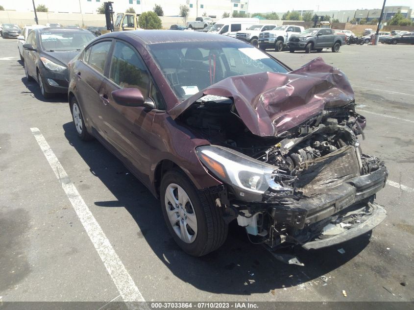 2017 KIA FORTE LX - 3KPFK4A70HE036586