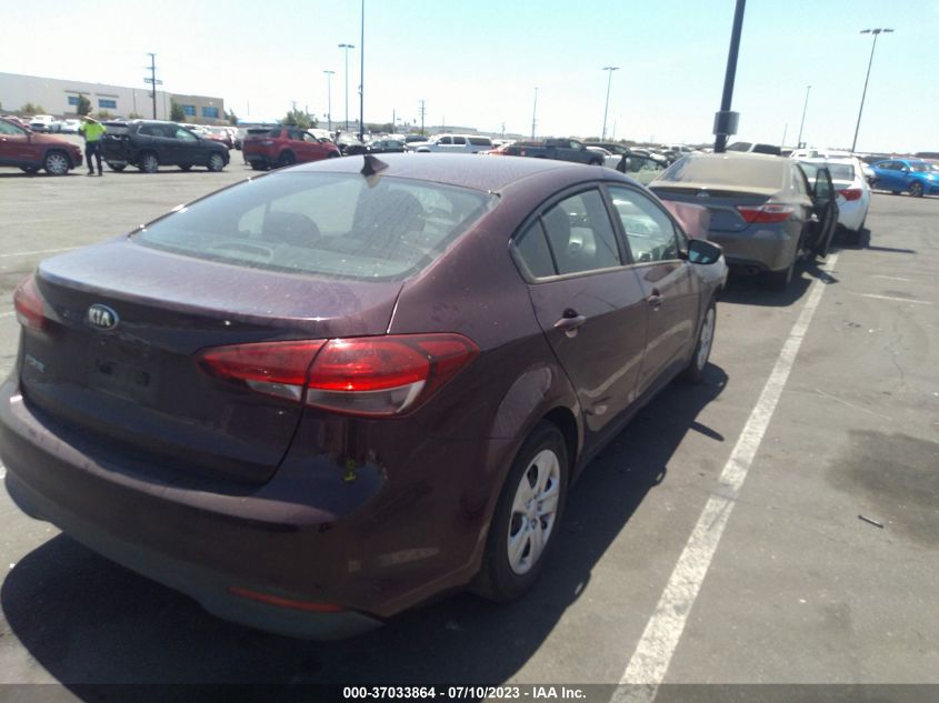2017 KIA FORTE LX - 3KPFK4A70HE036586