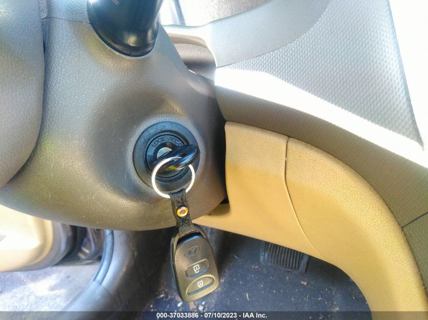 2013 HYUNDAI ACCENT GLS - KMHCU4AEXDU463535