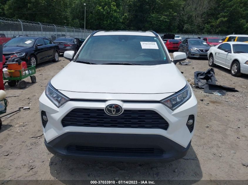 2020 TOYOTA RAV4 XLE - 2T3W1RFV4LW064668