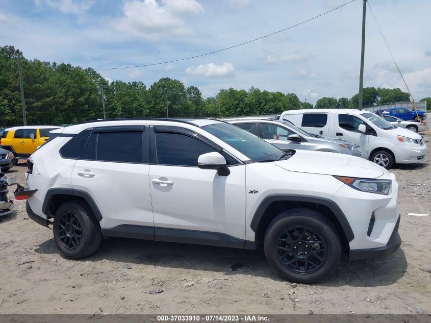 2020 TOYOTA RAV4 XLE - 2T3W1RFV4LW064668