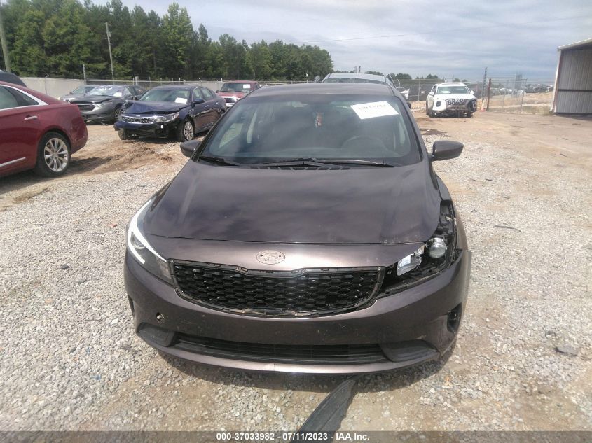 2017 KIA FORTE LX - 3KPFL4A71HE012679