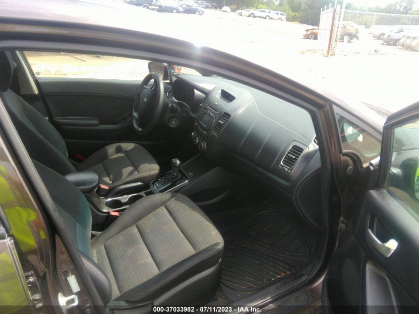 2017 KIA FORTE LX - 3KPFL4A71HE012679