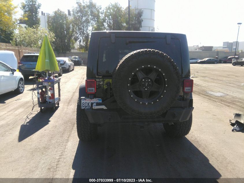 2013 JEEP WRANGLER UNLIMITED SAHARA - 1C4BJWEG7DL562044