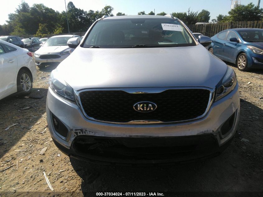 2017 KIA SORENTO LX - 5XYPGDA33HG288077