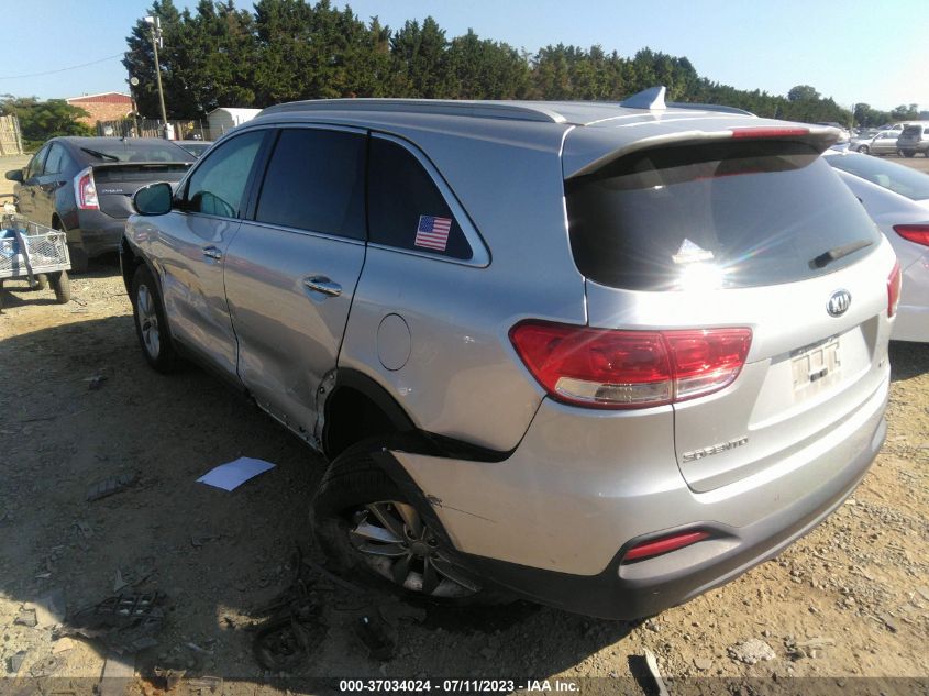 2017 KIA SORENTO LX - 5XYPGDA33HG288077