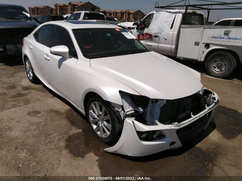 2016 LEXUS IS 300 - JTHCM1D20G5010400