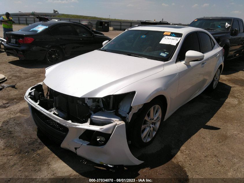 2016 LEXUS IS 300 - JTHCM1D20G5010400