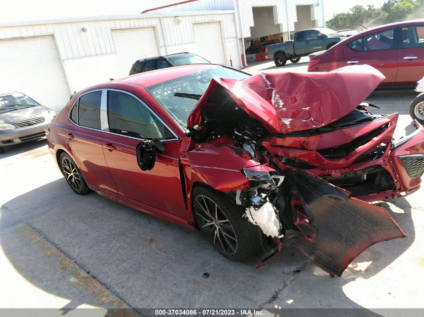 2021 TOYOTA CAMRY SE - 4T1G11AK6MU448254