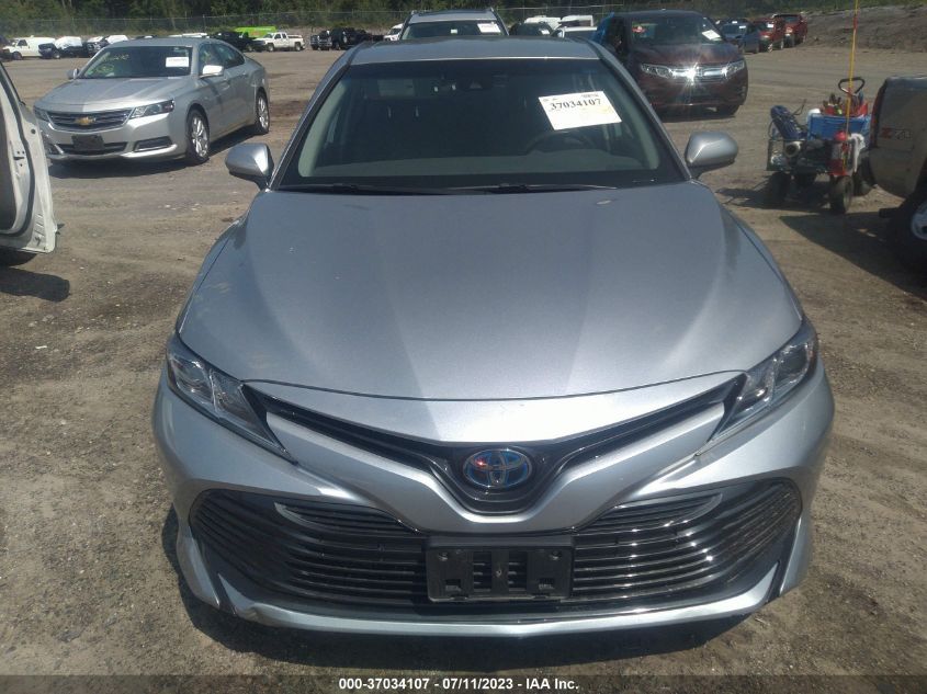 2020 TOYOTA CAMRY HYBRID LE - 4T1C31AK5LU546165