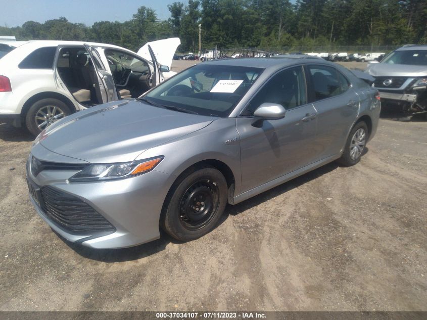 2020 TOYOTA CAMRY HYBRID LE - 4T1C31AK5LU546165