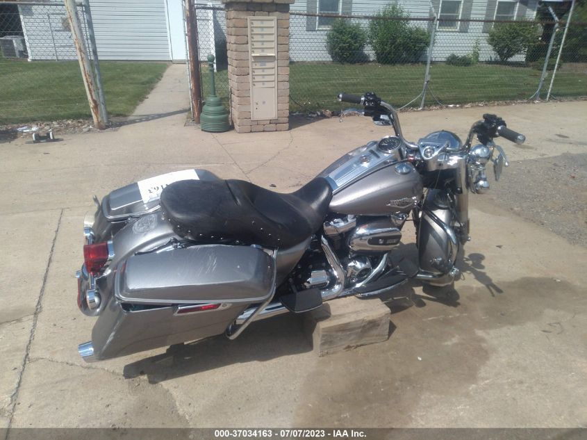2017 HARLEY-DAVIDSON FLHR ROAD KING - 1HD1FBC1XHB639486