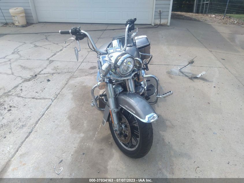 2017 HARLEY-DAVIDSON FLHR ROAD KING - 1HD1FBC1XHB639486