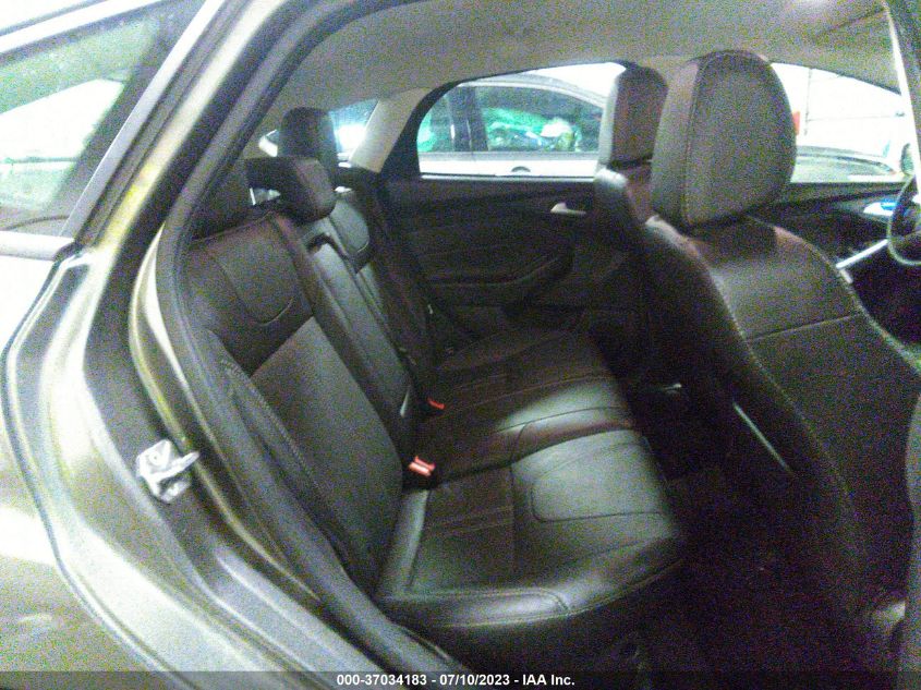 2014 FORD FOCUS SE - 1FADP3K20EL423394