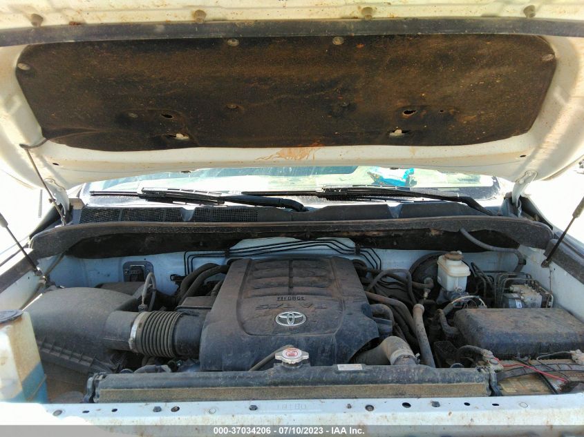 2019 TOYOTA TUNDRA 4WD SR5 - 5TFDW5F15KX785851