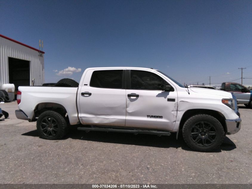 2019 TOYOTA TUNDRA 4WD SR5 - 5TFDW5F15KX785851