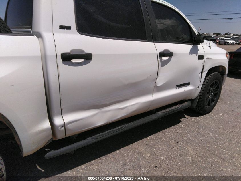 2019 TOYOTA TUNDRA 4WD SR5 - 5TFDW5F15KX785851