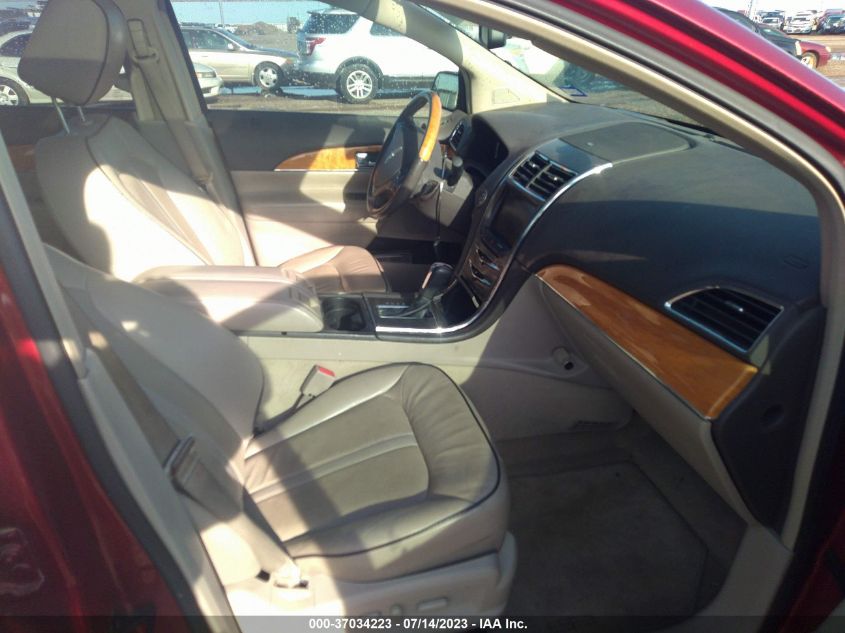 2013 LINCOLN MKX - 2LMDJ6JK5DBL23532