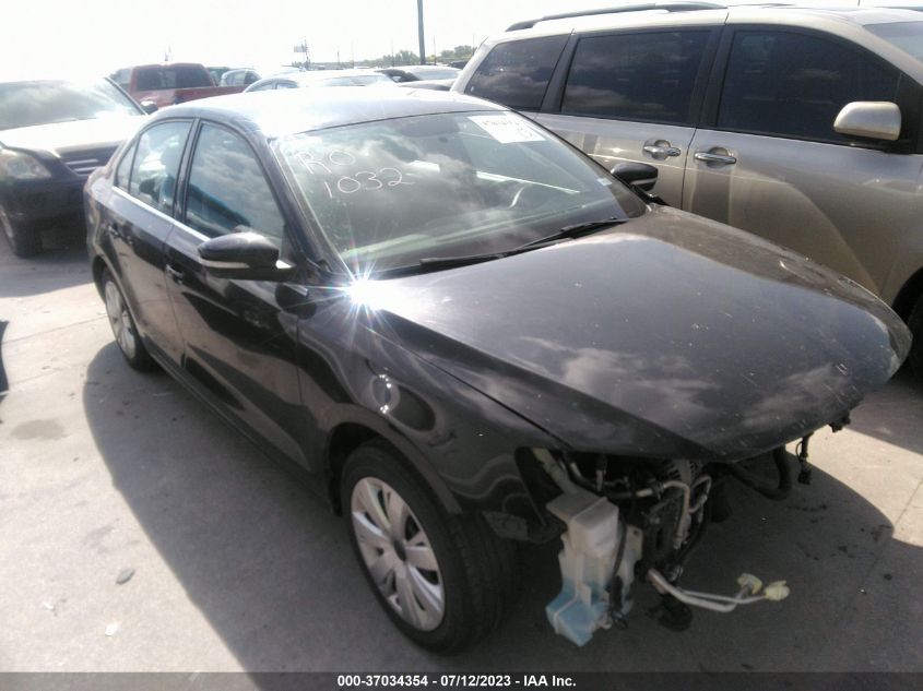 2013 VOLKSWAGEN JETTA SEDAN SE - 3VWDP7AJ2DM404480