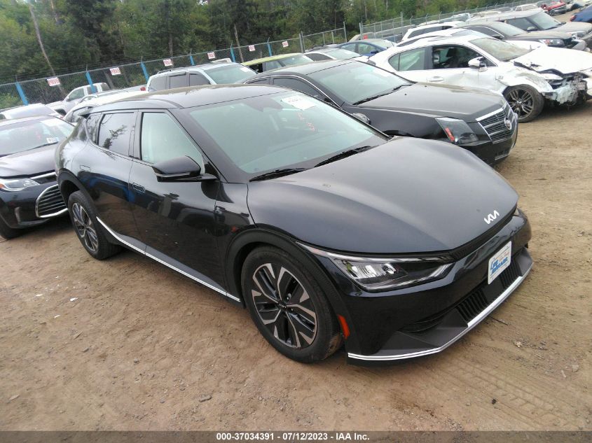 2022 KIA EV6 LIGHT/WIND/GT LINE - KNDC34LB2N5058386