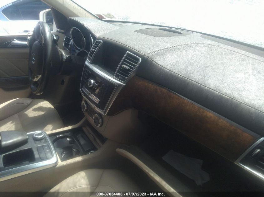 2015 MERCEDES-BENZ GL-CLASS GL 450 4JGDF6EE4FA615690
