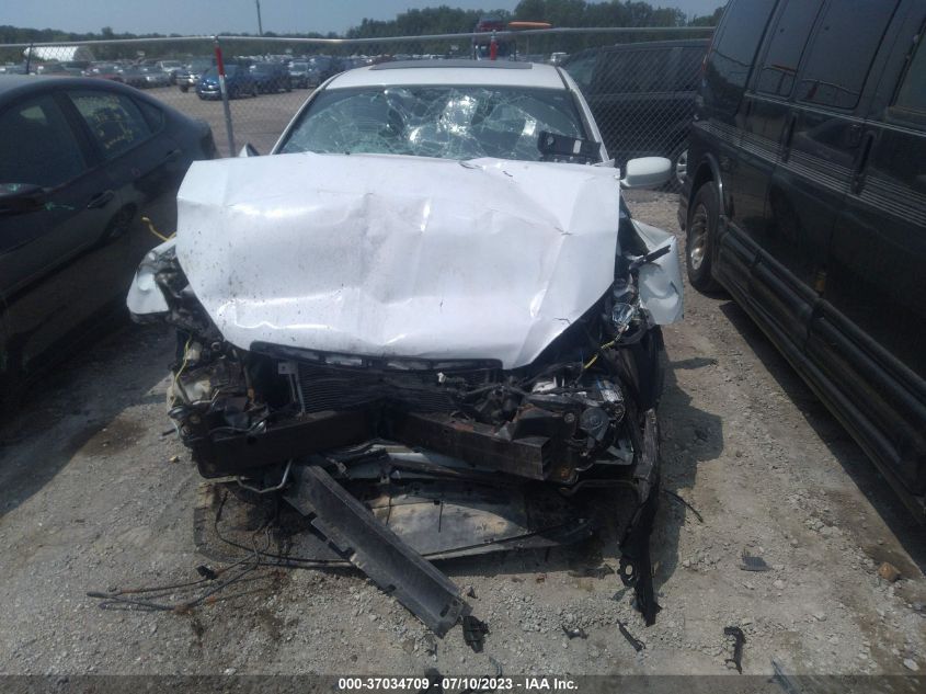 2013 CHRYSLER 200 TOURING - 1C3CCBBB9DN580490