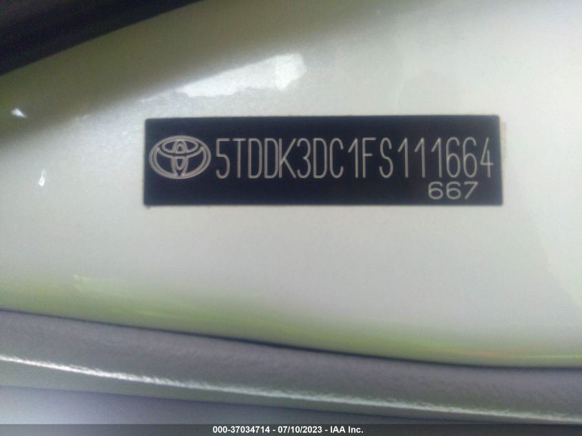 2015 TOYOTA SIENNA LTD/XLE/XLE PREMIUM - 5TDDK3DC1FS111664