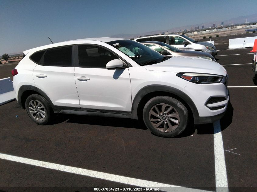 2017 HYUNDAI TUCSON SE - KM8J23A42HU391492
