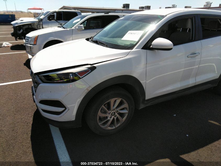 2017 HYUNDAI TUCSON SE - KM8J23A42HU391492