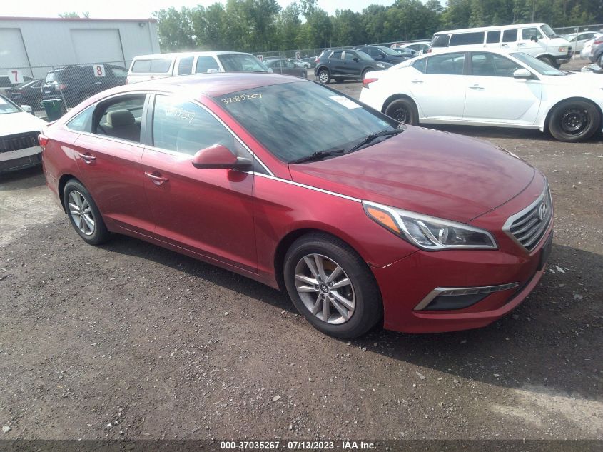 2015 HYUNDAI SONATA 2.4L SE - 5NPE24AF1FH201945