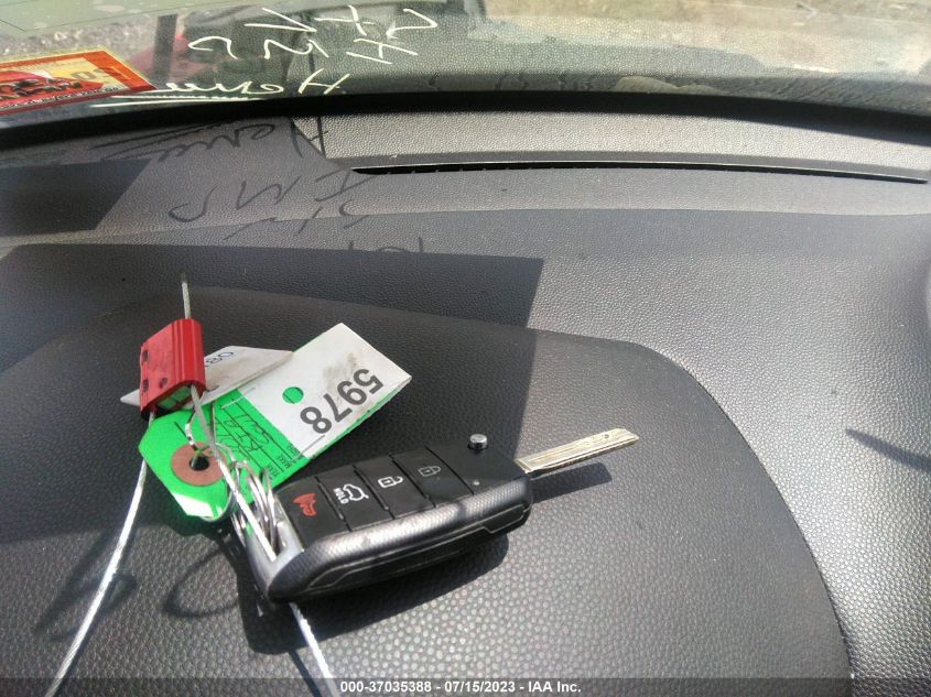 2014 KIA SOUL + - KNDJP3A58E7717207