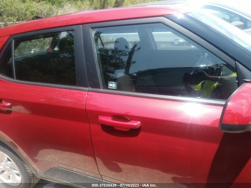 2021 HYUNDAI VENUE SE - KMHRB8A37MU068119