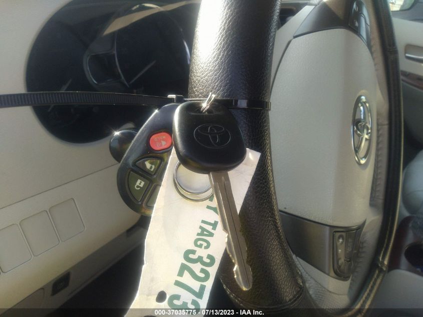 2013 TOYOTA SIENNA XLE AAS/XLE/LTD - 5TDYK3DC0DS385727