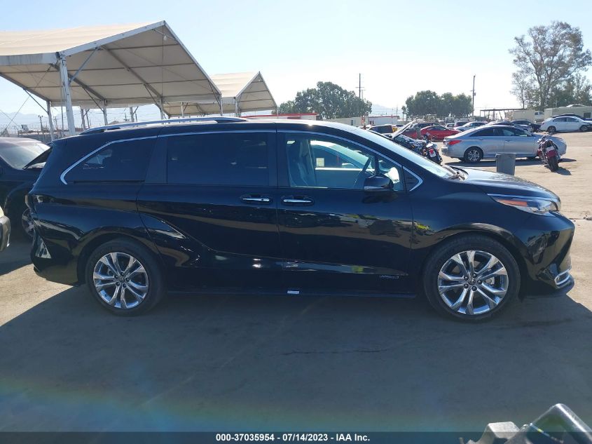 2021 TOYOTA SIENNA LIMITED/PLATINUM - 5TDERKEC7MS047572